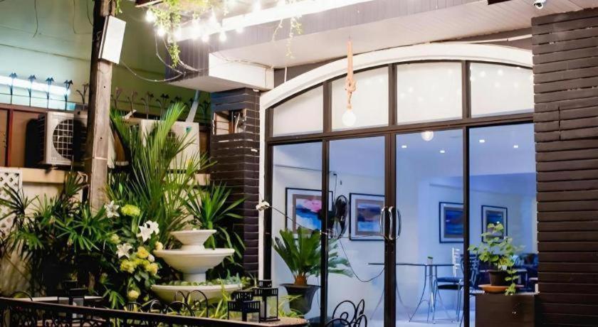 Anchor Boutique House Hotel Patong Luaran gambar